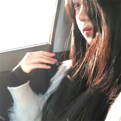 海棠经雨胭脂透